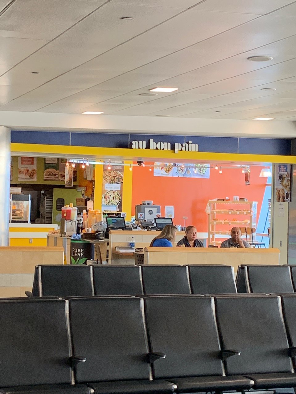 Au Bon Pain arrival Terminal 4 JFK